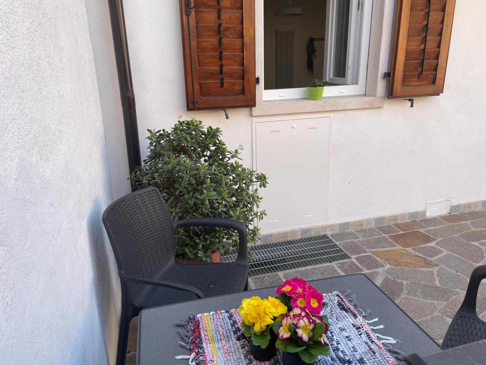 Ferienwohnung Casa Fornace Ala Exterior foto
