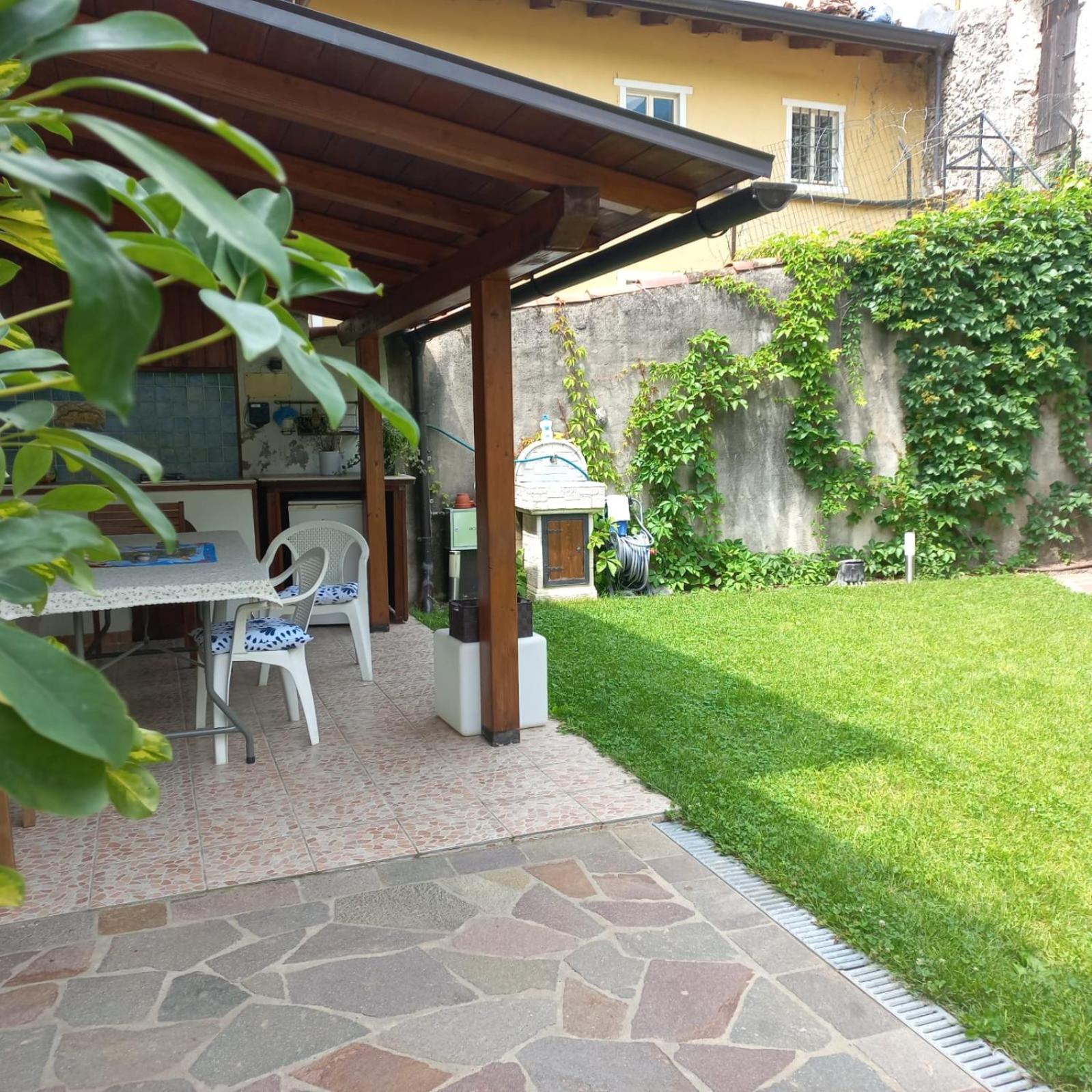 Ferienwohnung Casa Fornace Ala Exterior foto